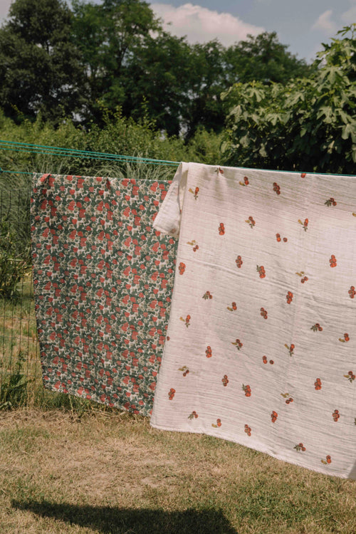 Swaddle Doudou XL Ecru Tomatoes