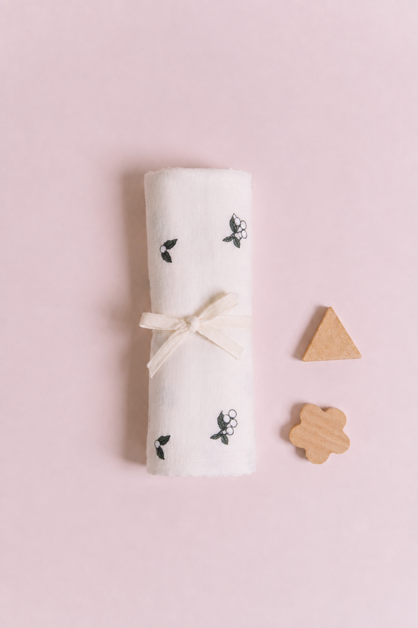 Small Swaddle Doudou Ecru Mistletoe