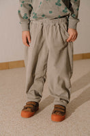 Pantalon Carrot Corderoy Gris